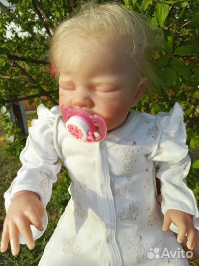 Кукла реборн девочка