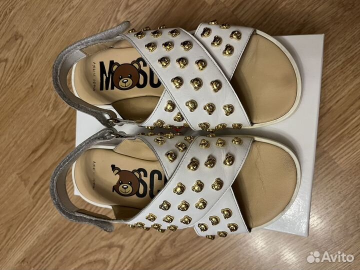 Босоножки для девочки 34