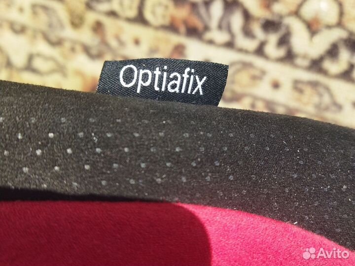 Детское Автокресло Recaro OptiaFix Hero