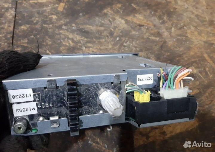 Магнитола Renault Scenic 2