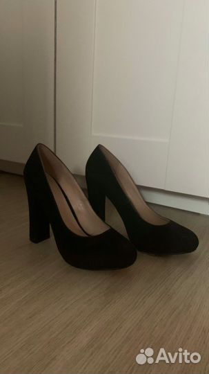 Туфли лодочки замшевые 37