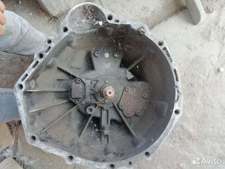 Запчасти на mercedes sprinter