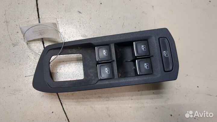 Кнопка стеклоподъемника Volkswagen Atlas, 2018