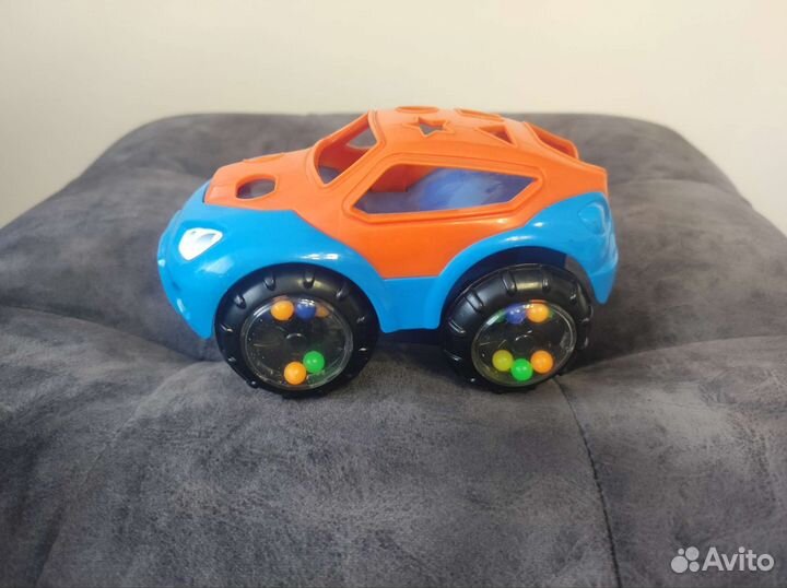 Машинка погремушка