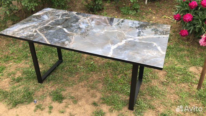 Стол кухонный садовый из керамогранита