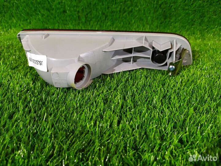 Фонарь в задний бампер Mitsubishi Outlander левый