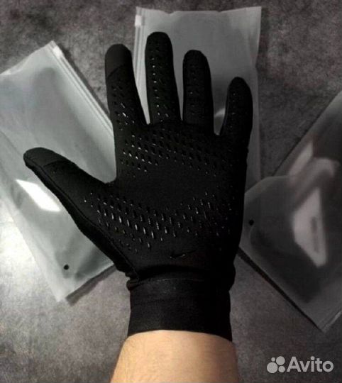 Перчатки Nike HyperWarm новые
