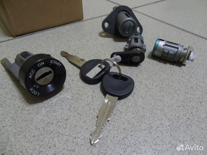 Комплект личинок замков Chevrolet Lanos