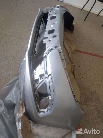 Бампер гранта fl крашеный