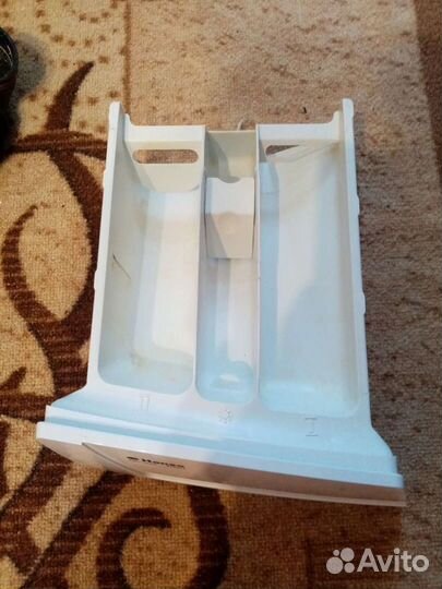 В сборе бункер, кувета, патрубок