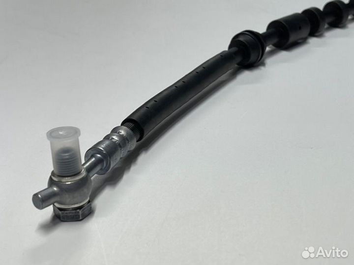 Шланг тормозной lrds передний правый Land Rover