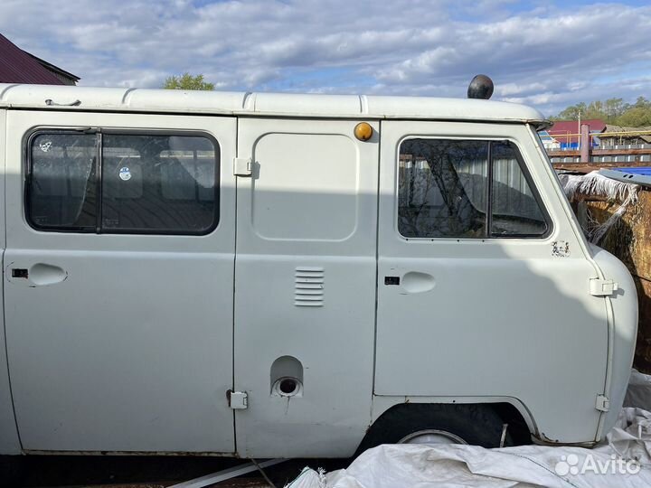 УАЗ буханка на запчасти