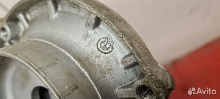 Верхняя опора стойки BMW X5 G05