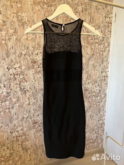 Платье pull and bear xs-s