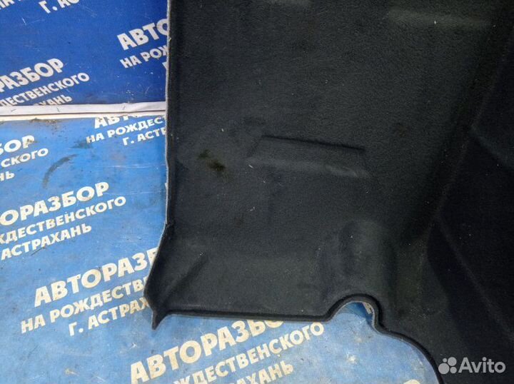 Обшивка багажника Mercedes-Benz W220 седан 2001