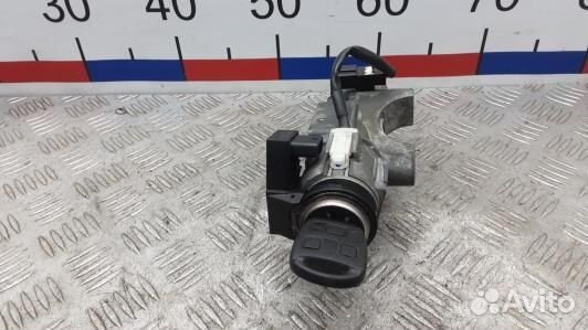 Замок зажигания toyota avensis T25 (6BR08J101)