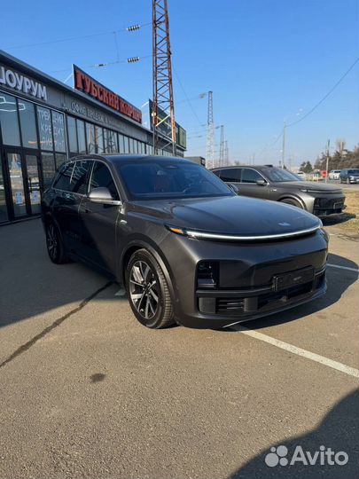 LiXiang L8 1.5 AT, 2023, 17 600 км