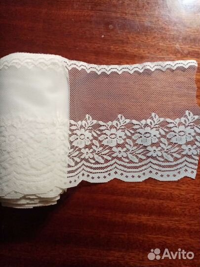 Кружево на сетке