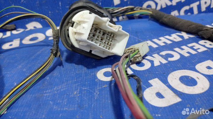 Проводка двери Ssangyong Actyon New внедорожник