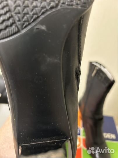 Ботинки женские демисезонные 40 -41