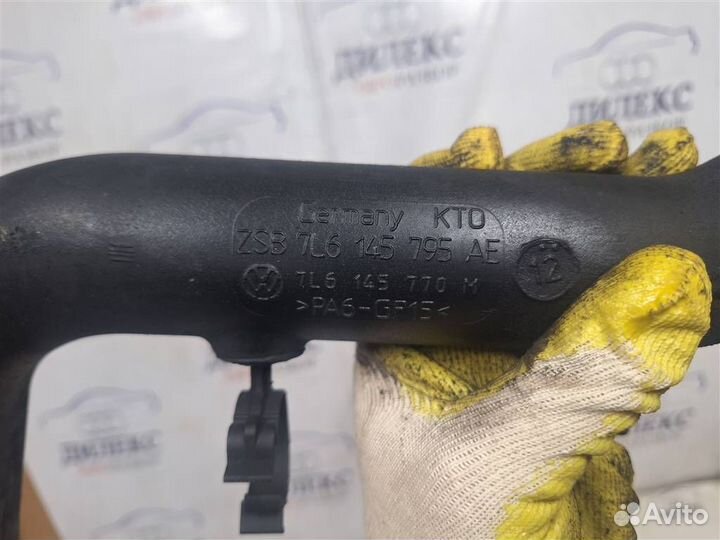 Патрубок интеркулера Audi Q7 2005