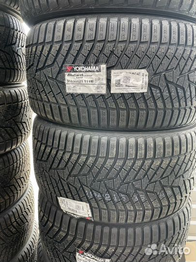Yokohama BluEarth Winter V905 275/40 R21 и 315/35 R21