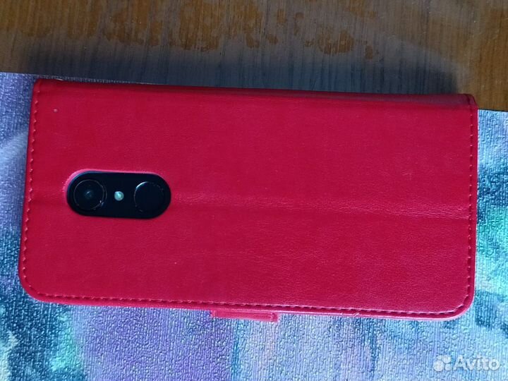 Xiaomi Redmi 5, 2/16 ГБ