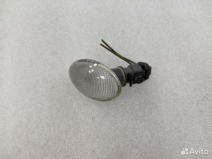 Повторитель в крыло Opel Meriva A Z16XE 2005