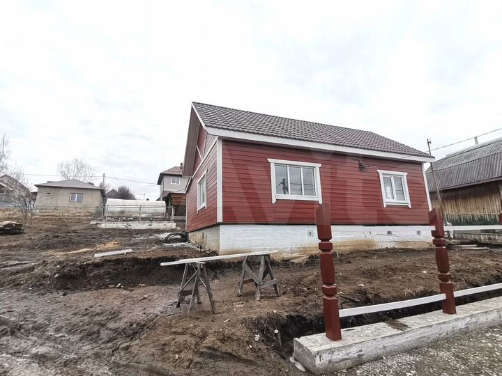 Дом 57,1 м² на участке 6,4 сот.