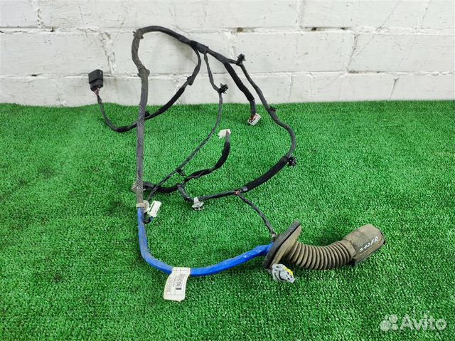 Проводка двери передней правой KIA Sportage 3 (SL