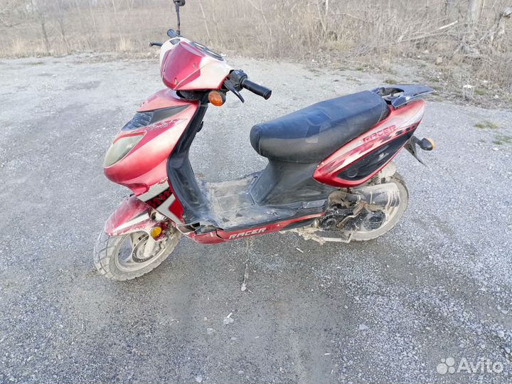 Скутер Racer Lupus 50