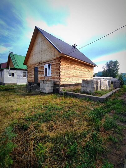 Дом 64 м² на участке 5 сот.