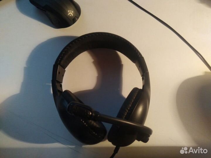 Наушники с микрофоном Defender Bravo HN-015