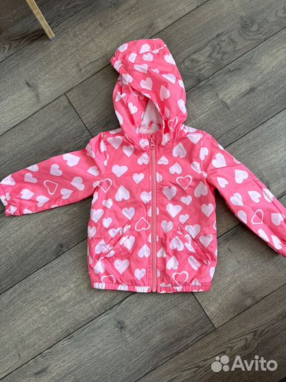 Продам ветровку carter's