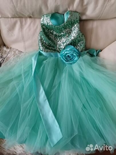 Вечернее платье