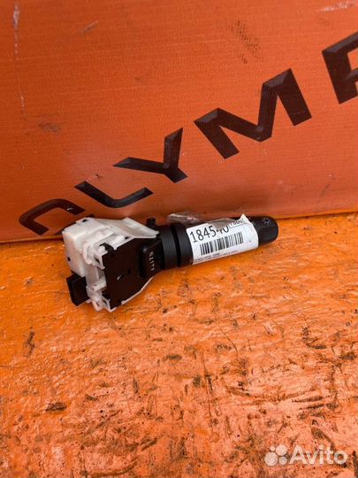 Гитара света правая Nissan Cube BGZ11 CR14 2005