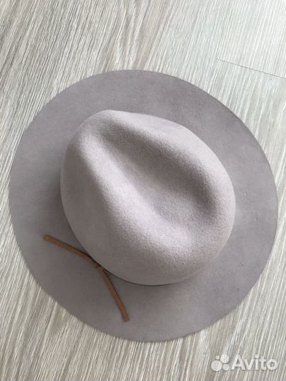 Шляпа фетровая