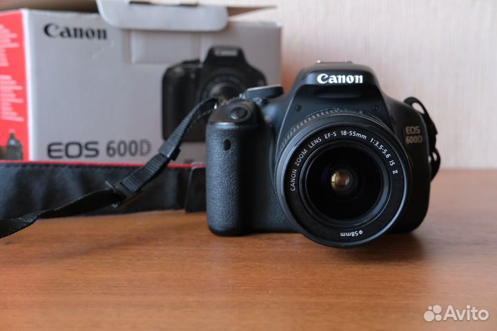 Фотоаппарат Canon EOS 600D