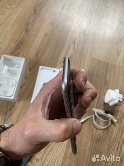 iPhone 6, 16 ГБ