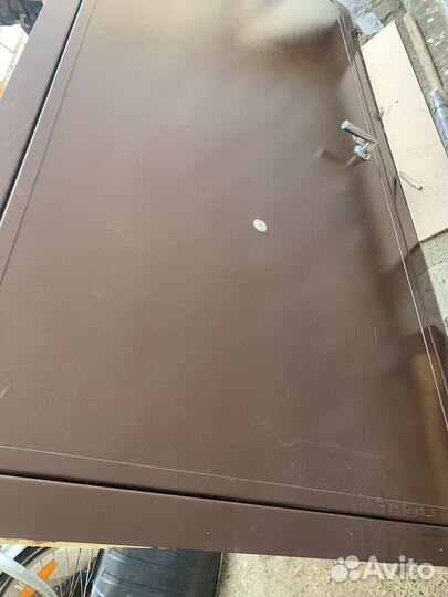 Металлическая дверь бу