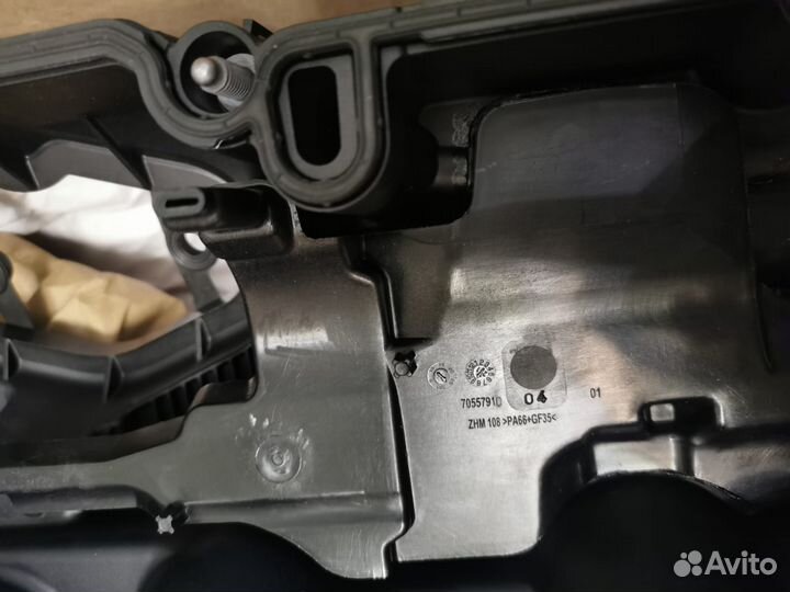 Клапанная крышка BMW b48