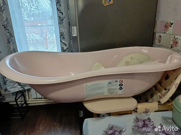 Ванночка для купания новорожденного