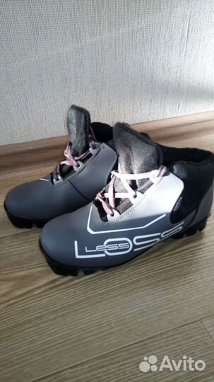 Лыжные ботинки детские 35