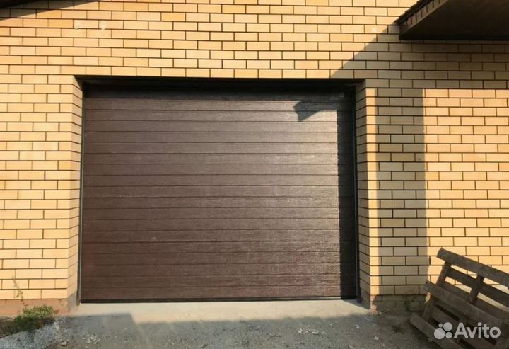 Секционные ворота алютех фирм. Alutech с доставкой