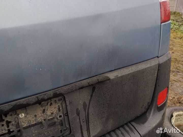 Крышка багажника Рено Гранд Сценик