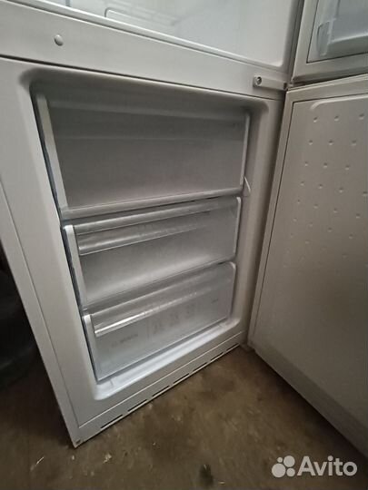 Холодильник Bosch