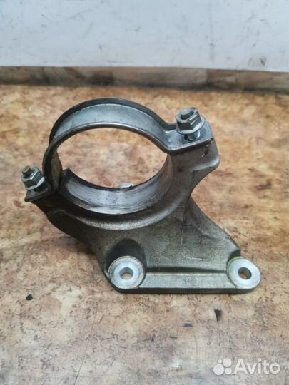 Кронштейн привода Ford Kuga 2 1.6 jtma ecoboost