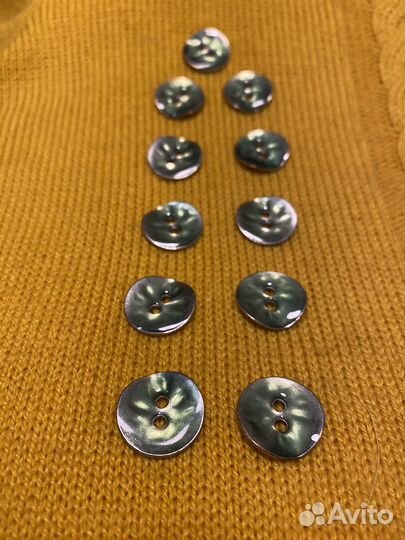 Перламутровые пуговицы