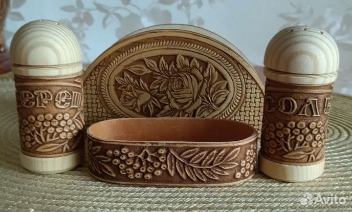 Набор для специй и салфетница из бересты