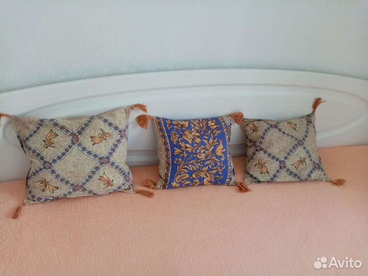 Декоративные подушечки- 